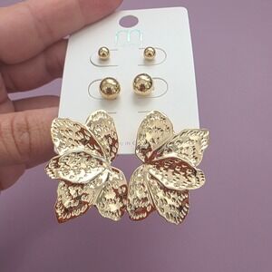 Melody Gold Tone Earring Set 3 Pairs Textured Floral Leaf and Ball Studs